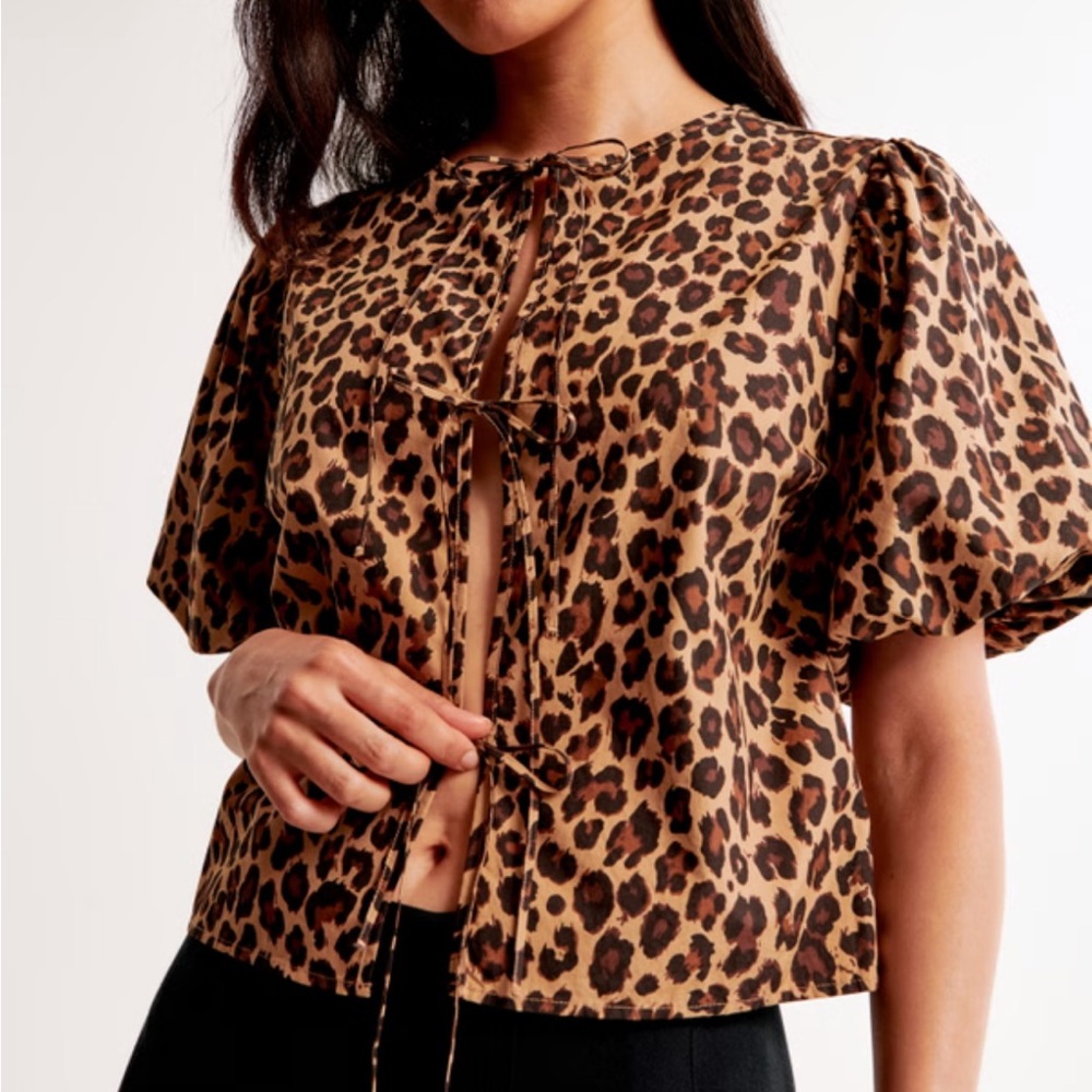 Abercrombie & Fitch Leopard Print Blouse